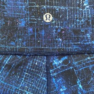 Lululemon yoga pants